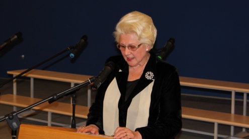 Habil. dr. prof. Regina Koženiauskienė: ,,Grandinėmis ,,surakinta“ mūsų gimtoji kalba negalėjo augti, buvo nustojusi visko, likusi tik vargšė nebylė kampininkė atimtuose nebe savo pačios namuose.“ Autoriaus nuotr. Habil. dr. prof. Regina Koženiauskienė: ,,Grandinėmis ,,surakinta“ mūsų gimtoji kalba negalėjo augti, buvo nustojusi visko, likusi tik vargšė nebylė kampininkė atimtuose nebe savo pačios namuose.“ Autoriaus nuotr.