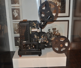 Kino-projektorius-,,Siemens''