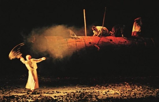 Sofoklis „Edipas karalius“ (rež. Rimas Tuminas, Nacionalinis dramos teatras, 1998). Iš A. Jacovskio asmeninio archyvo.