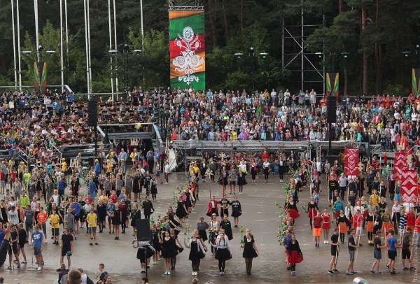 Moksleivių dainų šventė 2016 (nuotrauka: Nepriklausomi Garso Režisieriai)