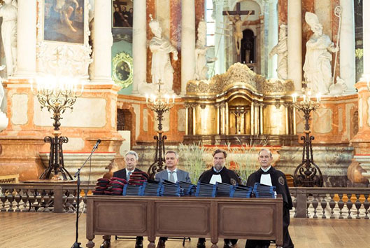 R. Dargis Vilniaus universiteto bakalauro diplomų įteikime. VU nuotr.